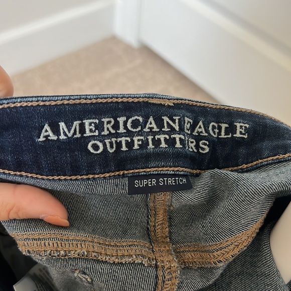American Eagle Dark Wash Mid Rise Skinny Jeans Size 2 Short - Picture 4 of 6